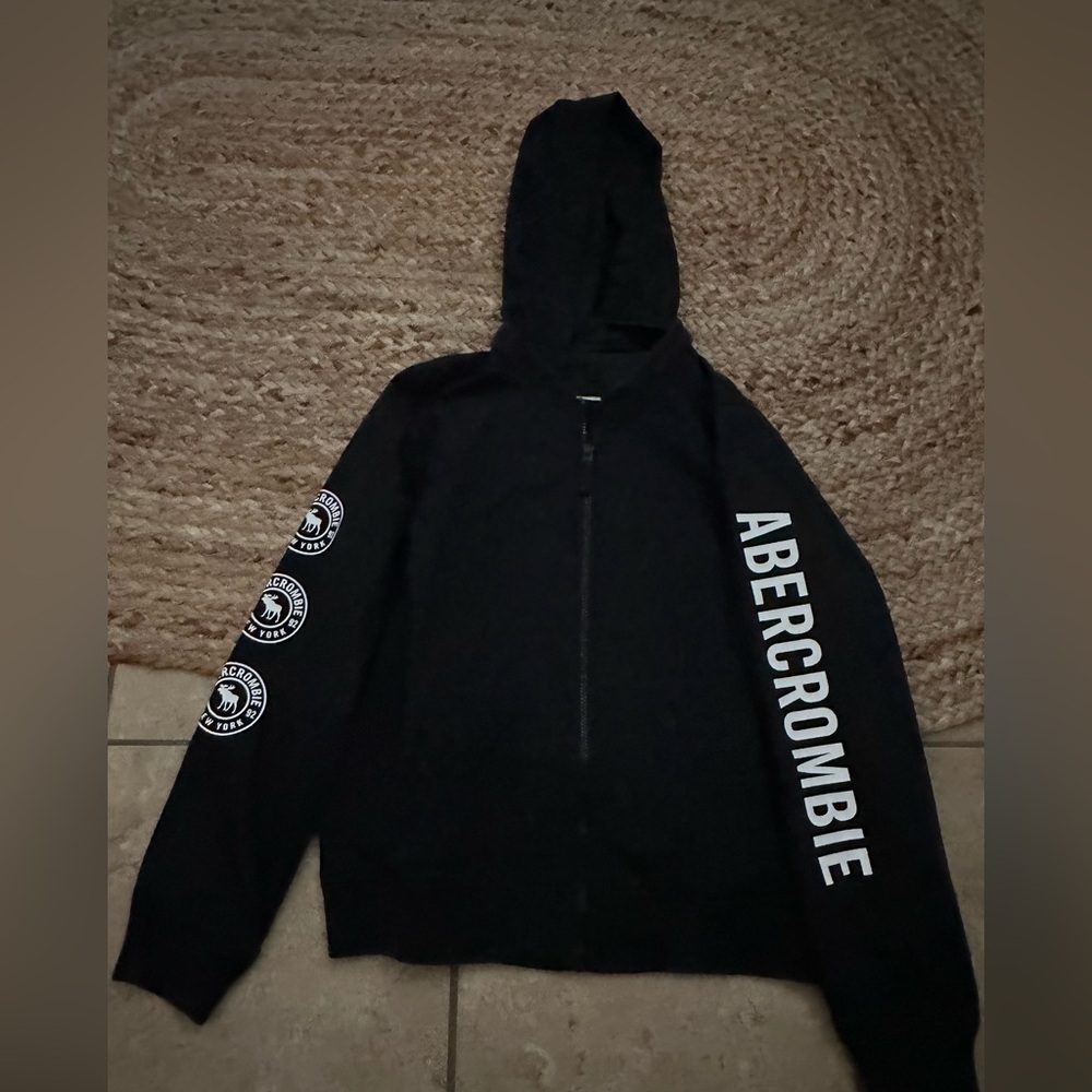 ABERCROMBIE PUFFER JACKET